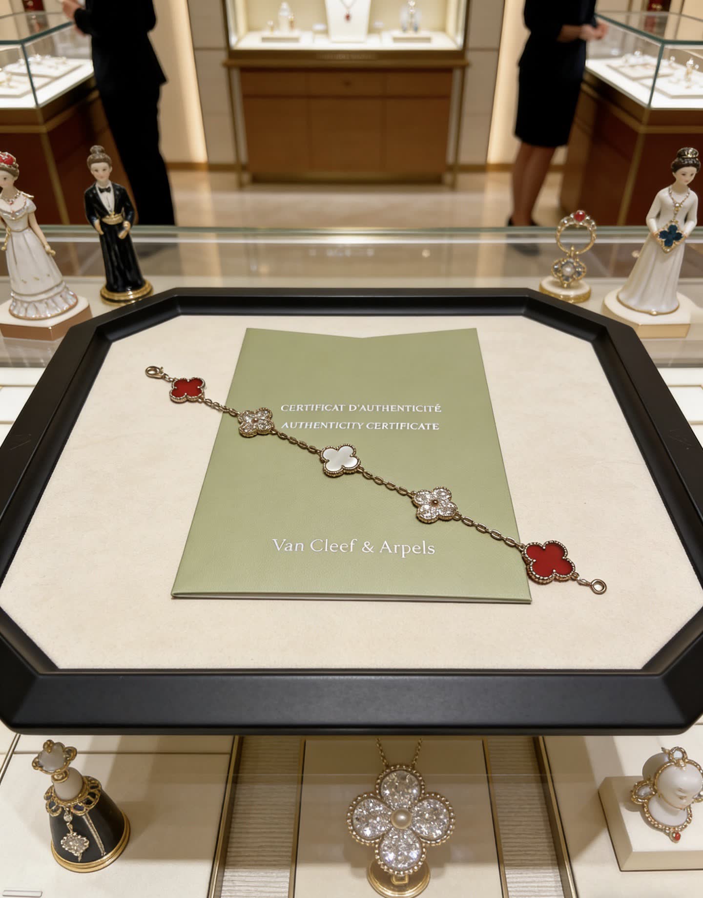 Van Cleef & Arpels Magic Alhambra Bracelet
